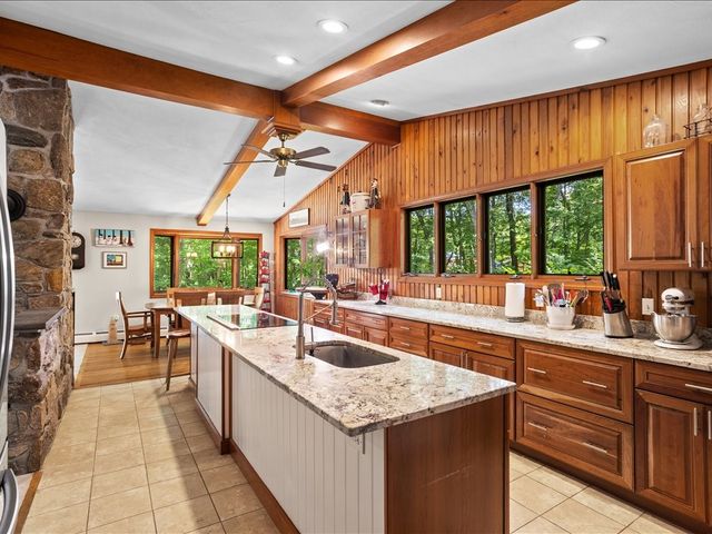 515 Williams Crossing Road, Coventry, RI 02816