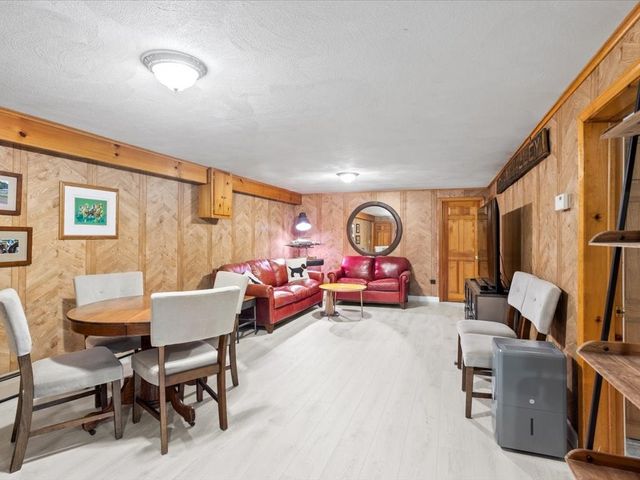 515 Williams Crossing Road, Coventry, RI 02816