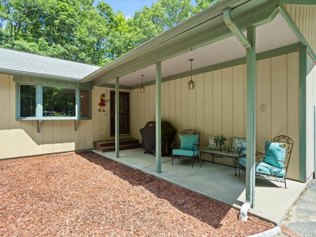 515 Williams Crossing Road, Coventry, RI 02816