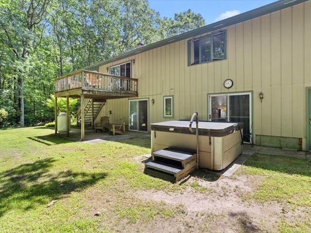 515 Williams Crossing Road, Coventry, RI 02816