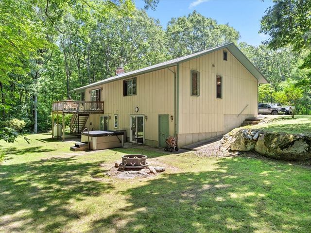 515 Williams Crossing Road, Coventry, RI 02816