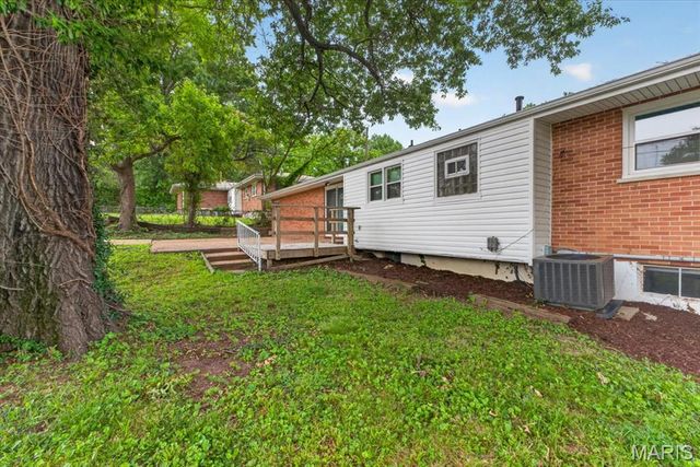 917 Westwold Avenue, Ferguson, MO 63135
