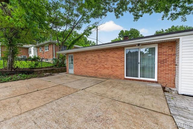 917 Westwold Avenue, Ferguson, MO 63135