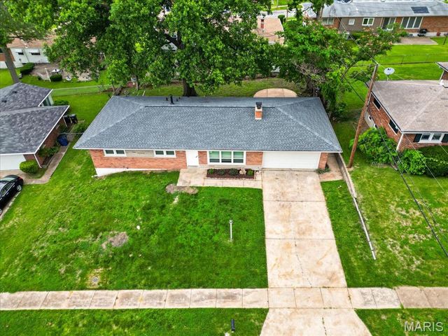 917 Westwold Avenue, Ferguson, MO 63135