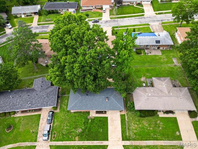917 Westwold Avenue, Ferguson, MO 63135
