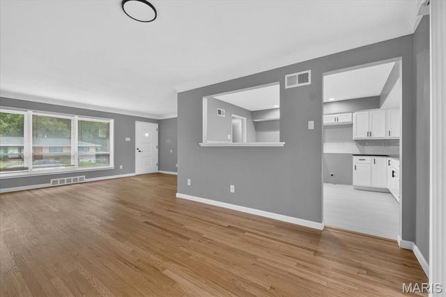 917 Westwold Avenue, Ferguson, MO 63135