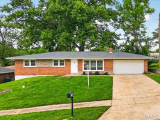 917 Westwold Avenue, Ferguson, MO 63135