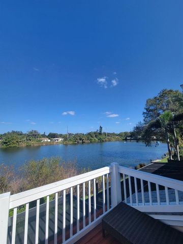 3377 W WYOMING CIRCLE, Tampa, FL 33611