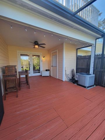 3377 W WYOMING CIRCLE, Tampa, FL 33611