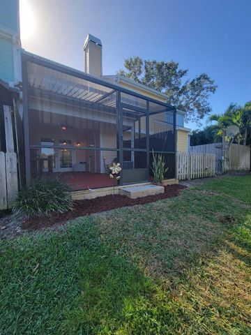 3377 W WYOMING CIRCLE, Tampa, FL 33611