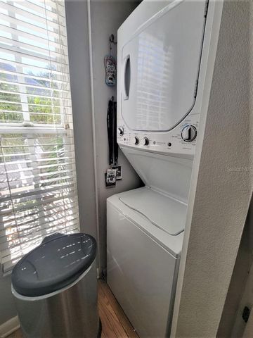 3377 W WYOMING CIRCLE, Tampa, FL 33611