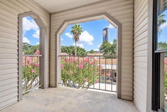 2025 Augusta Drive 506, Houston, TX 77057