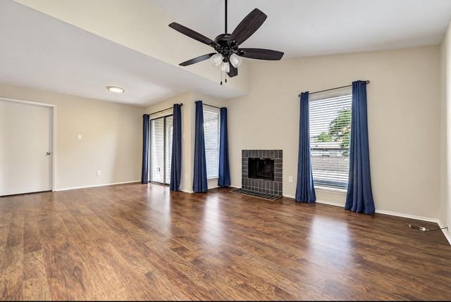 2025 Augusta Drive 506, Houston, TX 77057