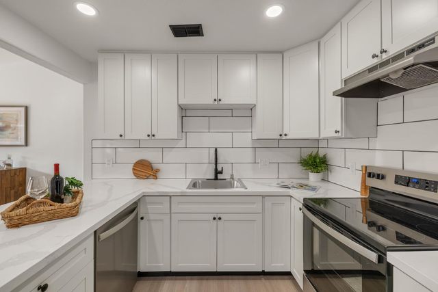 8541 Still Woods Ct, Sacramento, CA 95828