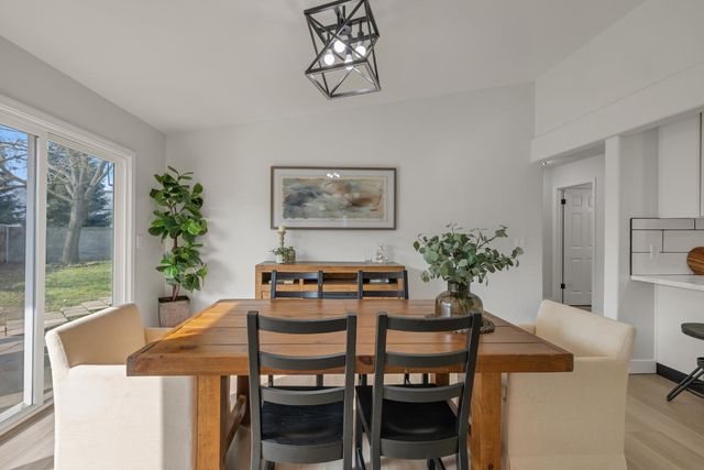 8541 Still Woods Ct, Sacramento, CA 95828