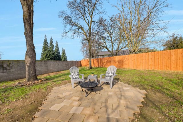 8541 Still Woods Ct, Sacramento, CA 95828