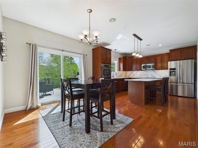 3339 Piazza Lane, Edwardsville, IL 62025