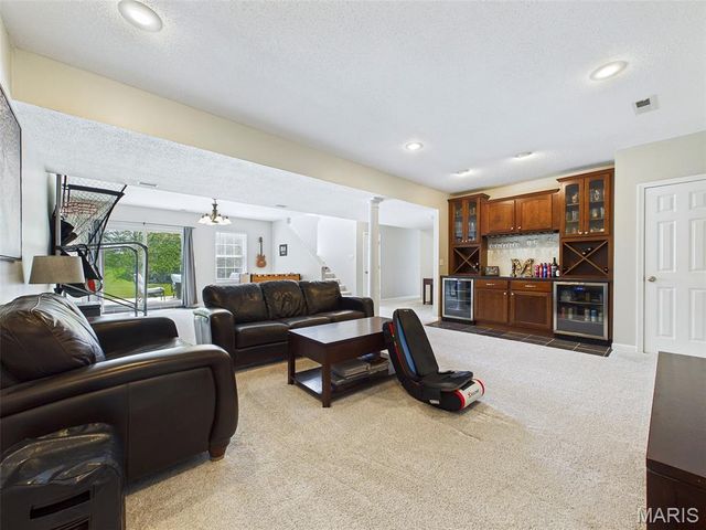 3339 Piazza Lane, Edwardsville, IL 62025