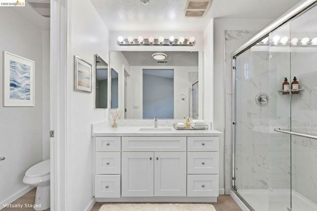 214 Carmel ST, San Pablo, CA 94806