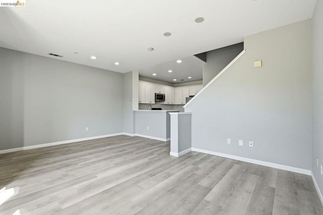 214 Carmel ST, San Pablo, CA 94806