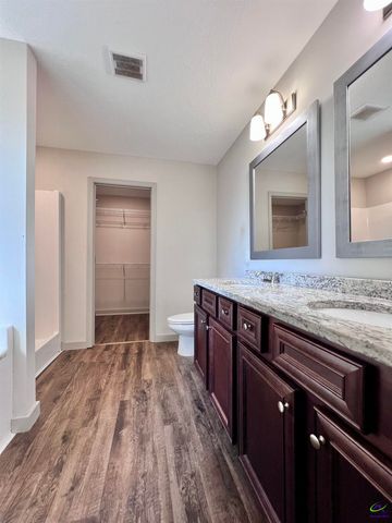 82 Santangelo Court, Warner Robins, GA 31093