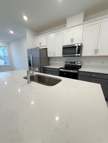13193 CALMING BREEZE WAY, Winter Garden, FL 34787