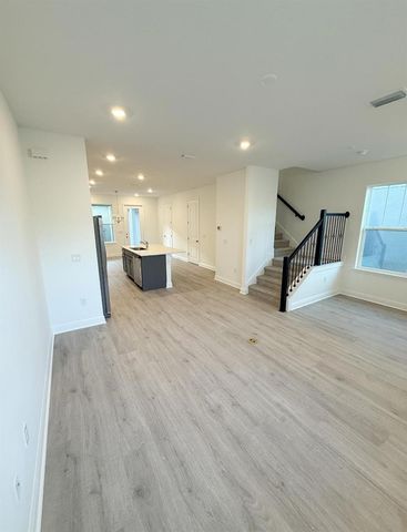 13193 CALMING BREEZE WAY, Winter Garden, FL 34787