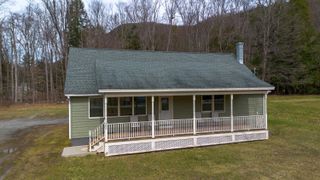 205 East Wells Road, Wells, VT 05774