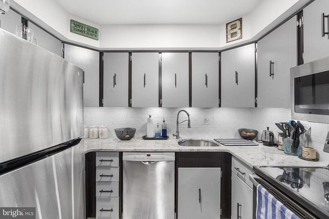 311 WINDING WAY, Westville, NJ 08093