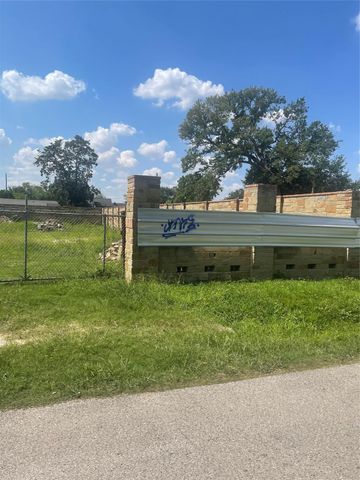 7317 Roswell Street, Houston, TX 77022