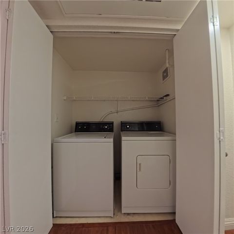 8101 West Flamingo Road 2013, Las Vegas, NV 89147