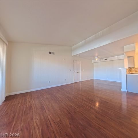 8101 West Flamingo Road 2013, Las Vegas, NV 89147