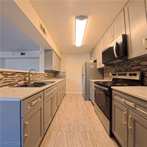 8101 West Flamingo Road 2013, Las Vegas, NV 89147