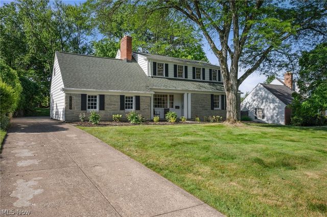 21510 Halburton Road, Beachwood, OH 44112