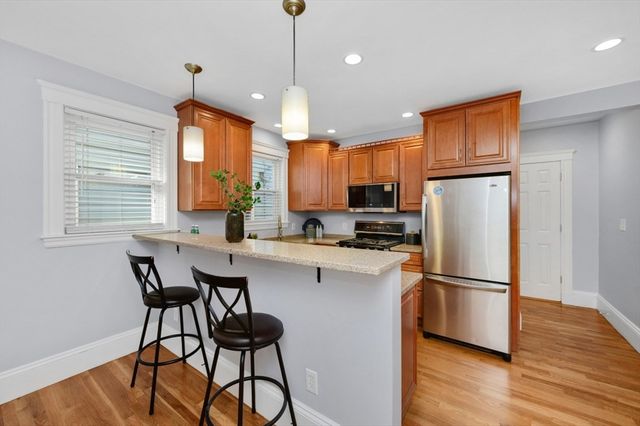 19 Howes Street 1, Boston, MA 02125