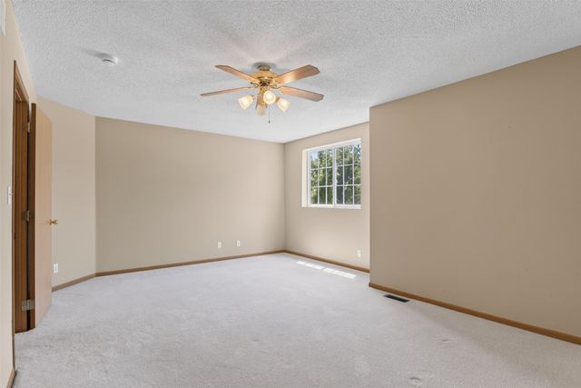 4146 Eisenhower Lane 4, Ames, IA 50010