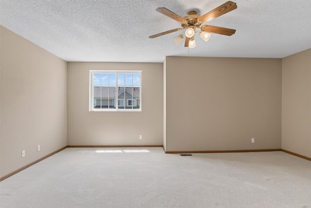 4146 Eisenhower Lane 4, Ames, IA 50010