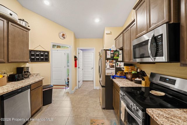 18336 Macek Road, Weeki Wachee, FL 34614