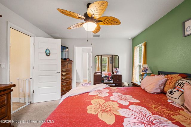 18336 Macek Road, Weeki Wachee, FL 34614