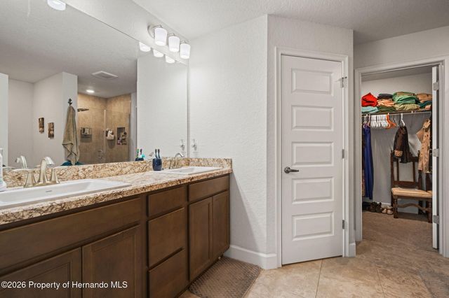 18336 Macek Road, Weeki Wachee, FL 34614