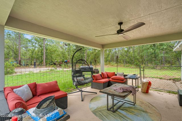 18336 Macek Road, Weeki Wachee, FL 34614