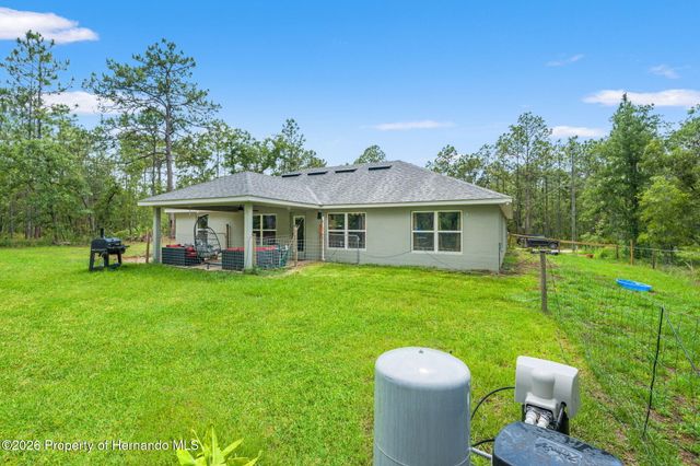 18336 Macek Road, Weeki Wachee, FL 34614