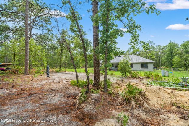 18336 Macek Road, Weeki Wachee, FL 34614