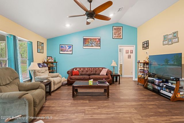 18336 Macek Road, Weeki Wachee, FL 34614
