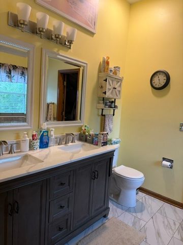 1016 Rainy Lake Court, Lake Villa, IL 60046