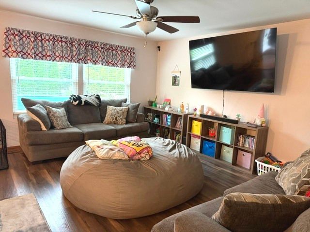 1016 Rainy Lake Court, Lake Villa, IL 60046