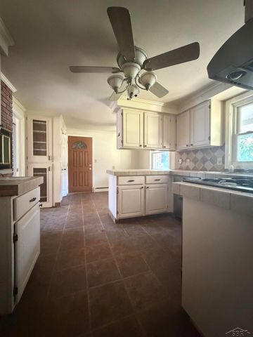 4415 Bradford Drive, Saginaw Twp, MI 48603