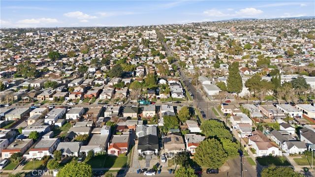 6011 Arlington, Los Angeles, CA 90043