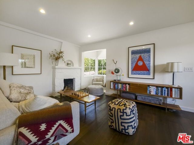 1616 Cerro Gordo Street, Los Angeles, CA 90026