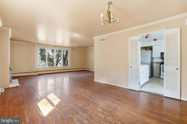 1650 E WILLOW GROVE AVE, Glenside, PA 19038